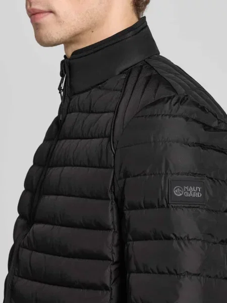 Kurtka w pikowanym wyglądzie krój regular fit Nautgård czarna