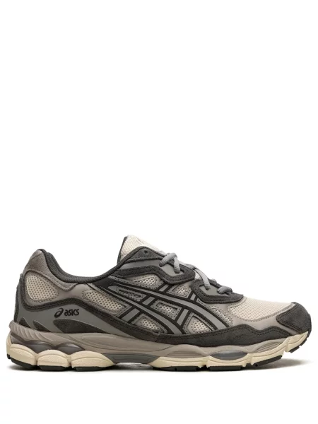 Sneakerși Asics