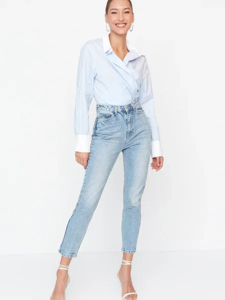 Blugi mom fit Trendyol albastru