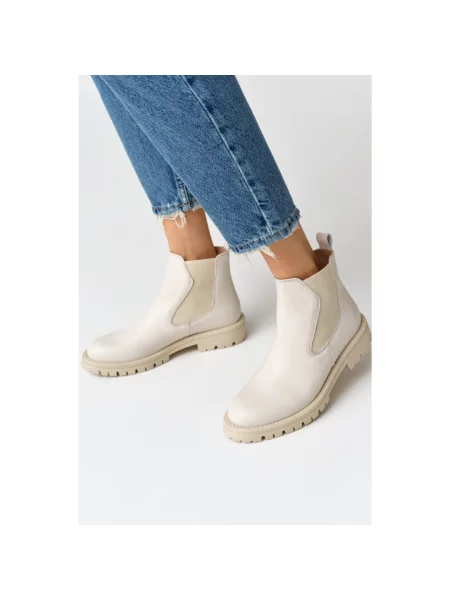 Ботинки челси Estro белые