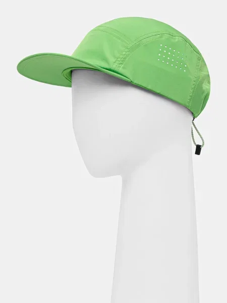 Шапка с козирка Peak Performance Lightweight тъмносиньо с изчистен дизайн зелено
