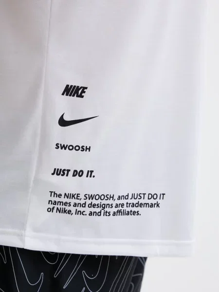 Футболка Nike