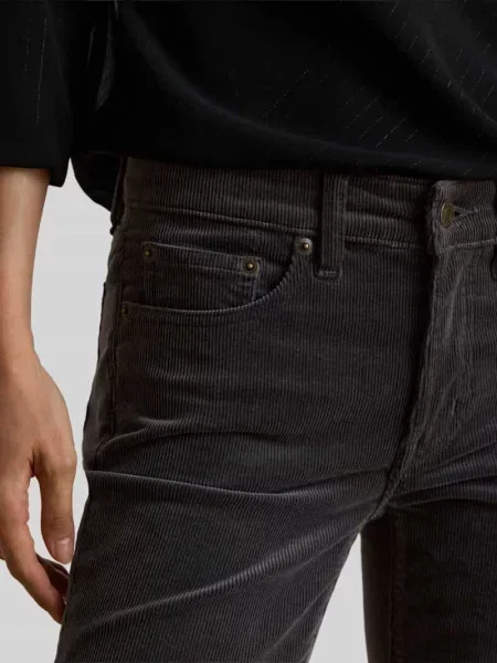Spodnie o średnim stanie z fakturą sztruksu Lauren Ralph Lauren
