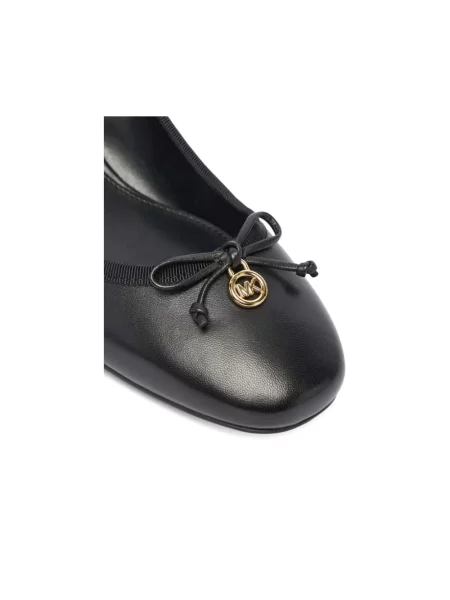 Czółenka Michael Kors skórzana na słupku czarna