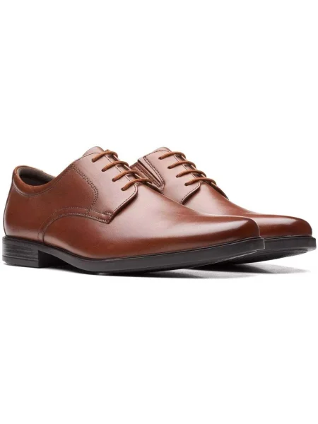 Pantofi Clarks maro