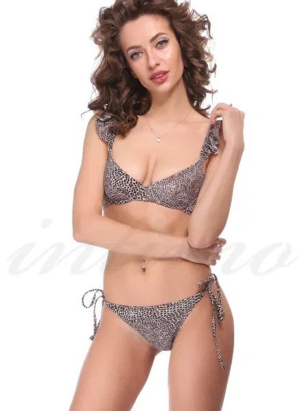 Купальник с мягкой чашкой плавки бикини