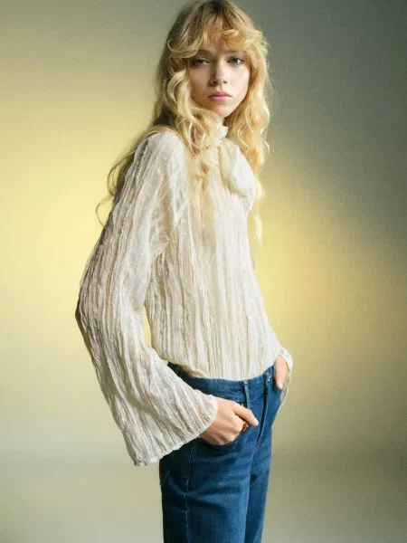 Блуза MANGO молочний