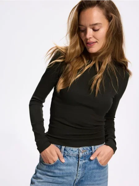 Reserved Tricou cu mânecă lungă cu conținut ridicat de modal verde-închis verde