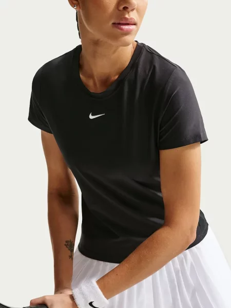 Sportfelső Nike fekete