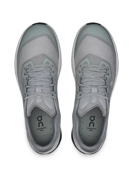 Sneakerși On gri