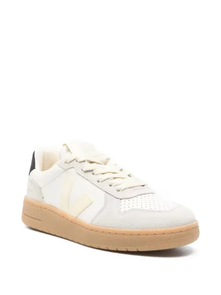 Szarvasbőr sneaker Veja