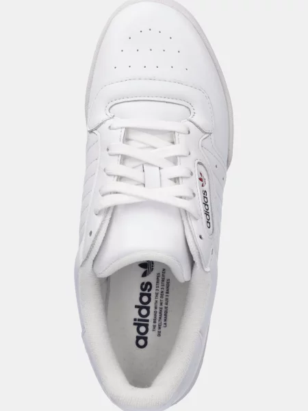 Кожаные кроссовки Adidas Originals белые