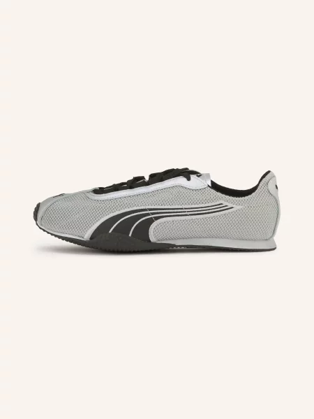 Sneakersy Puma w miejskim stylu czarne