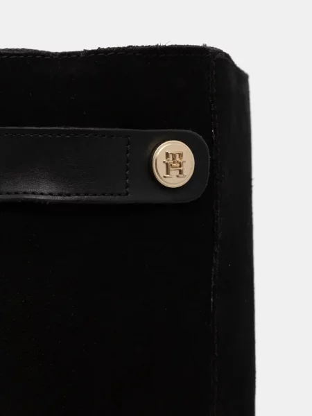 Tommy Hilfiger bőr csizma TH STUD LEATHER MIX LONG BOOT női lapos talpú fekete