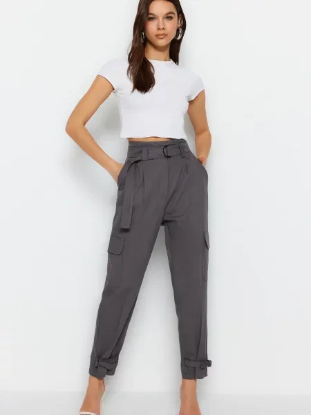 Pantaloni Trendyol gri