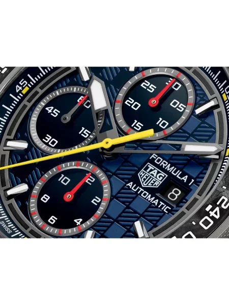 Zegarek Tag Heuer czerwony
