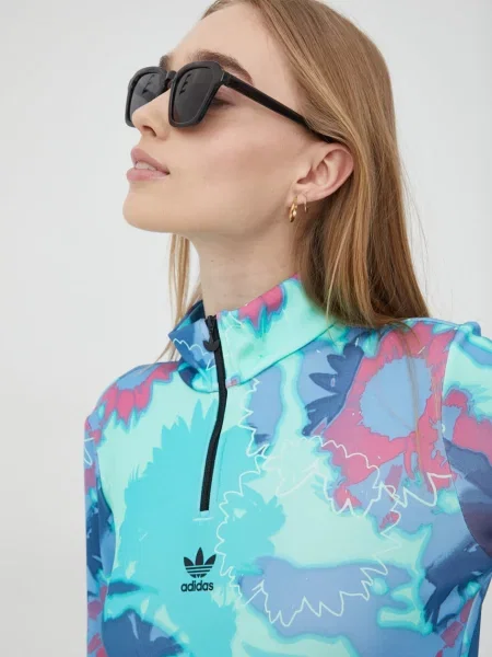 Adidas Originals sukienka turkusowy mini dopasowana