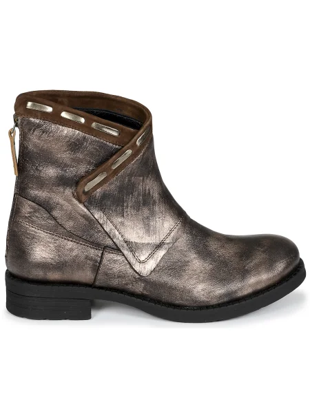 Pantofi Casta auriu