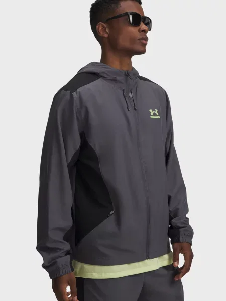 Вітровка Under Armour сіра