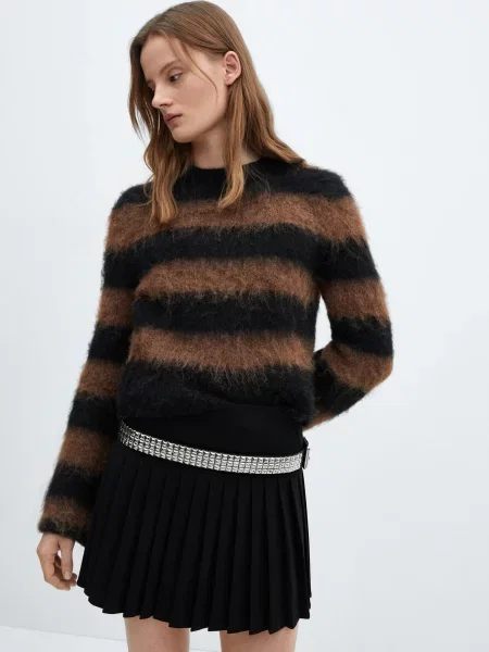 MANGO Спідниця міні чорний