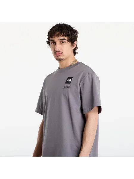 Къс тениска The North Face с перли с къс ръкав
