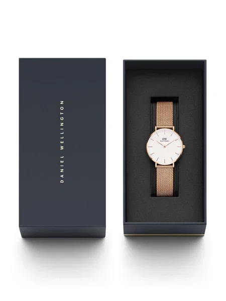 Часы Daniel Wellington розовые
