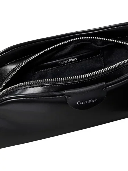 Calvin Klein Táska Emblem Trio Top Handle Camera Ba fekete