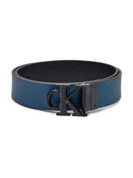 Calvin Klein cu două fețe
