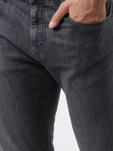 Джинсы Emporio Armani серые