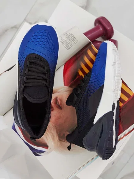 Sneakerși Resti negru