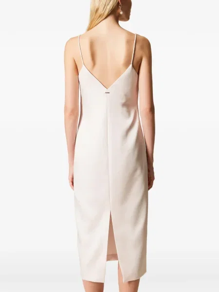 Rochie Twinset de costum roz