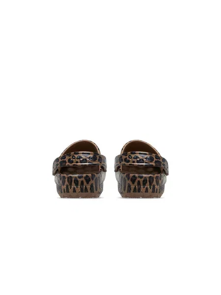 Klasické pantofle Crocs hnědé