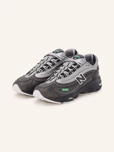 New Balance Sneakersy schwarz czarne