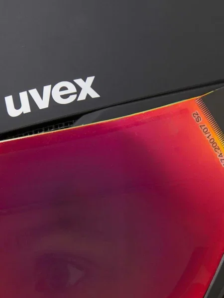 Sportcipő Uvex fekete