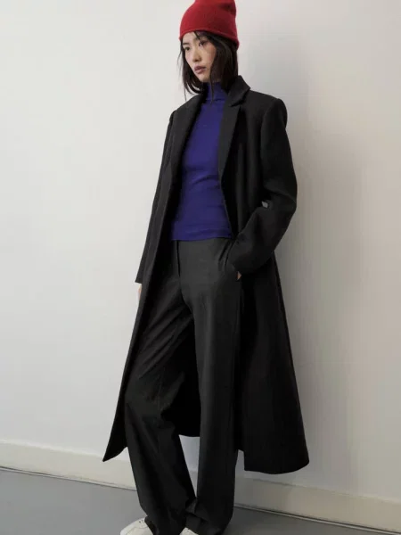 Sweter z golfem ze wełny purpurowy Kobieta S MANGO