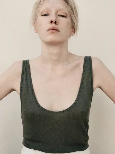 Lniany top Muuv. zielony