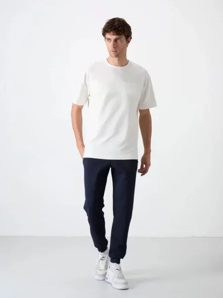 Tommy Life Sportnadrágok Jogginghose tengerészkék