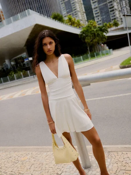 Bershka Rochie murdar alb