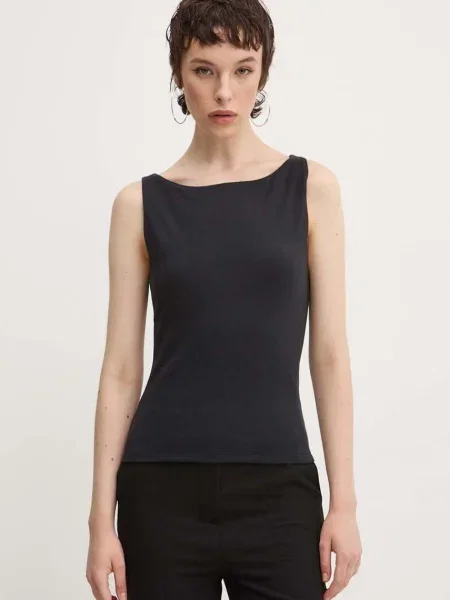 Топ Abercrombie & Fitch черно