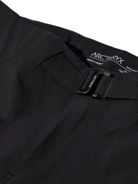 Pantaloni Arc'teryx negru