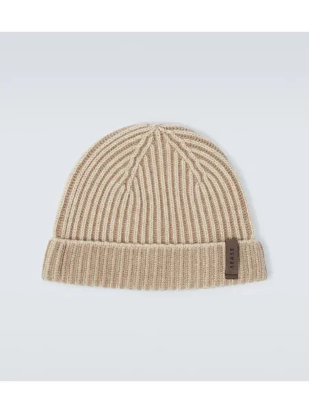 Kapa Sease iz kašmirja bež