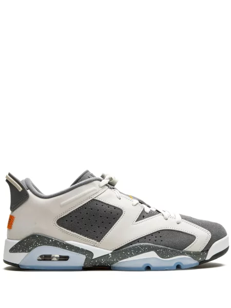 Sneakerși Jordan gri