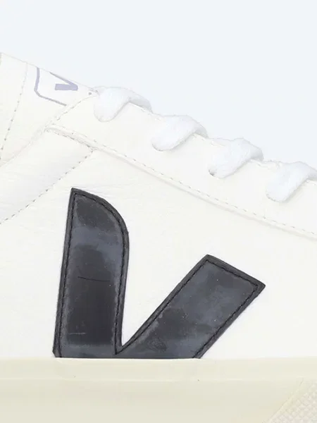 Sneakersy Veja Campo skórzane białe