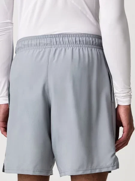Спортивные шорты Under Armour