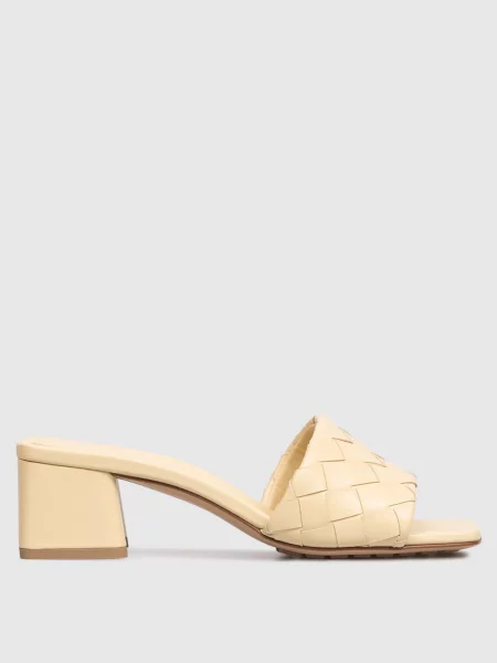 Кожаные мюли Bottega Veneta желтые