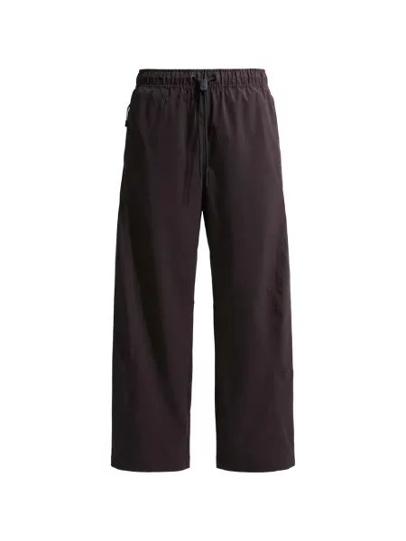 Pantaloni Nike cu cordon maro