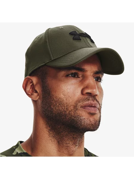 Шапка с козирка Under Armour с апликация зелено