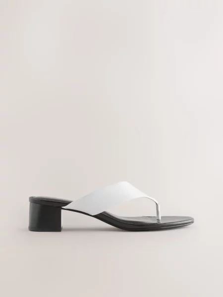 Next Ujjelválasztó-pántos szandál Forever Comfort' fehér