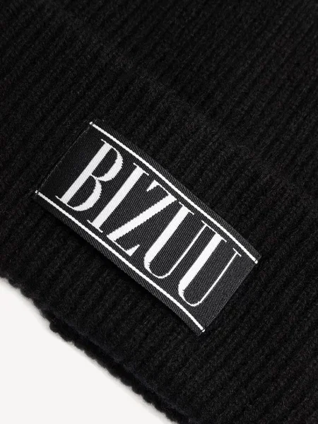 Шапка Bizuu