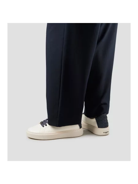 Alexander Smith Sneakersy London ALBDLDM biela